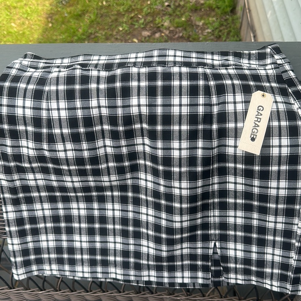Clean wardrobe - Picture 4 of 5